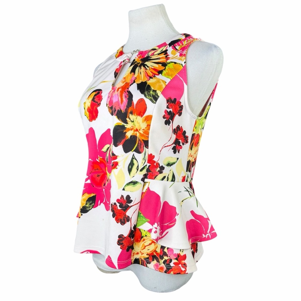 10/25🦋 NY & Co 7th Avenue Design Studio White & Pink Floral Peplum Tank - Medium - Picture 3 of 15